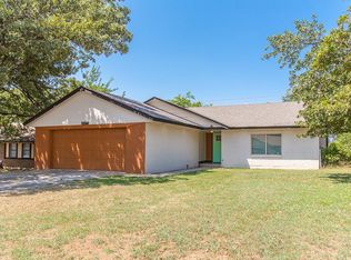 20435 Palmer Rd, Harrah, OK 73045