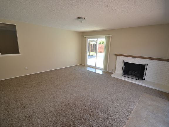 2nd image of 1704 Arden Ave