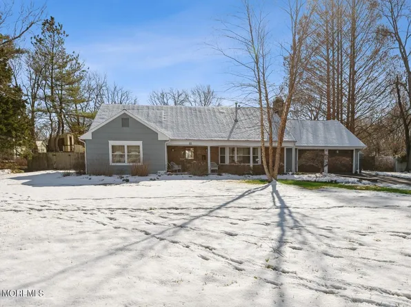11 Surrey Court, Freehold, NJ 07728