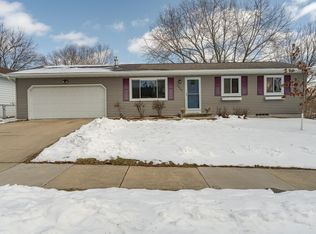 2420 4th Ave NW, Rochester, MN 55901