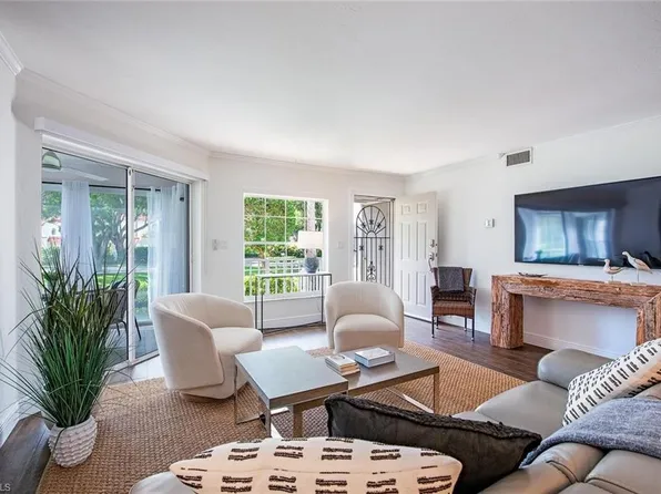 5633 Turtle Bay DR #35, NAPLES, FL 34108