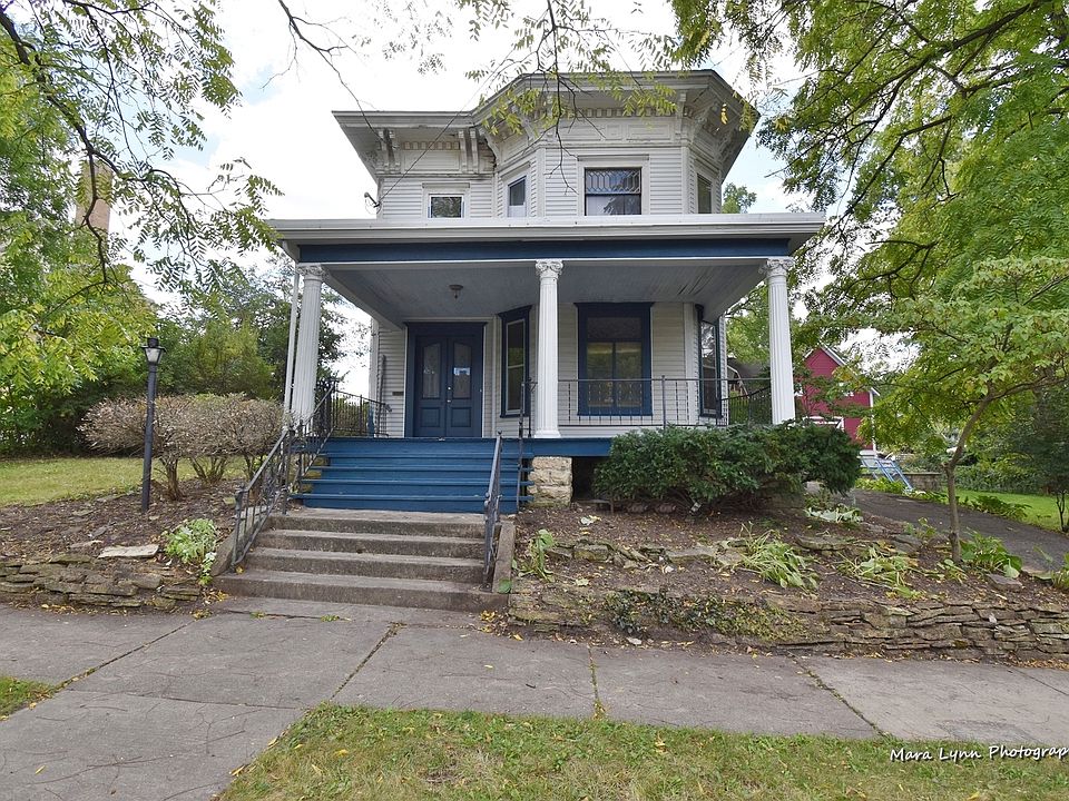1st image of 550 W New York St