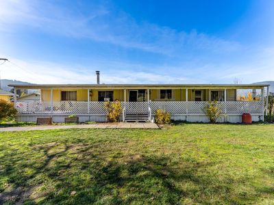 400 Holmstead Rd, Williams, OR, 97544