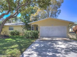 401 Tralee St, Largo, FL 33770