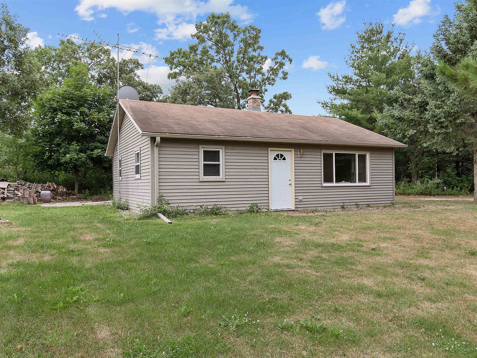 W7505 Alp Ct, Wild Rose, WI 54984 Zillow