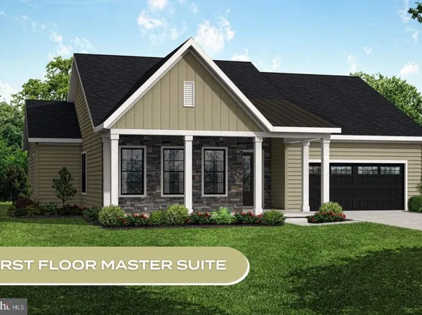 141 Davy Pass, Boiling Springs, PA 17007