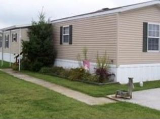 44 Hampshire Dr, New Oxford, PA 17350