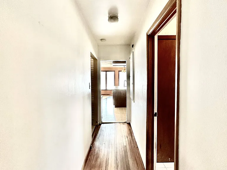 3006 Fleur Dr — Photo 16