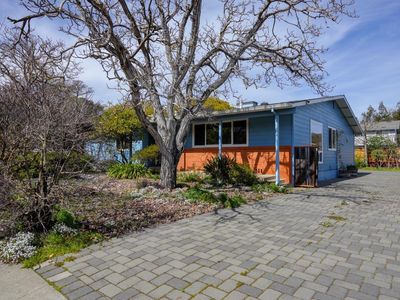 1876 Virginia Ave, Novato, CA, 94945
