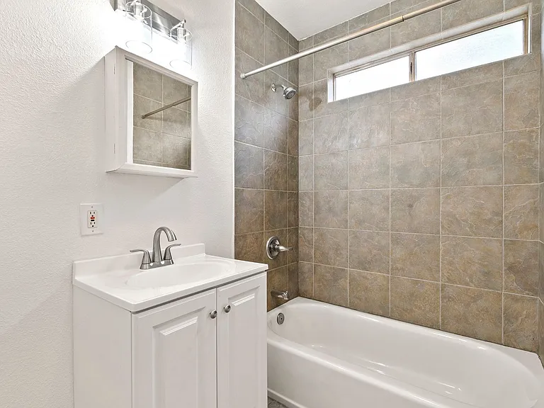 5433 Abbott Pl #14 — Photo 14