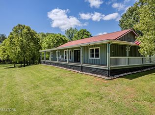 430 Peals Ln, Tellico Plains, TN 37385
