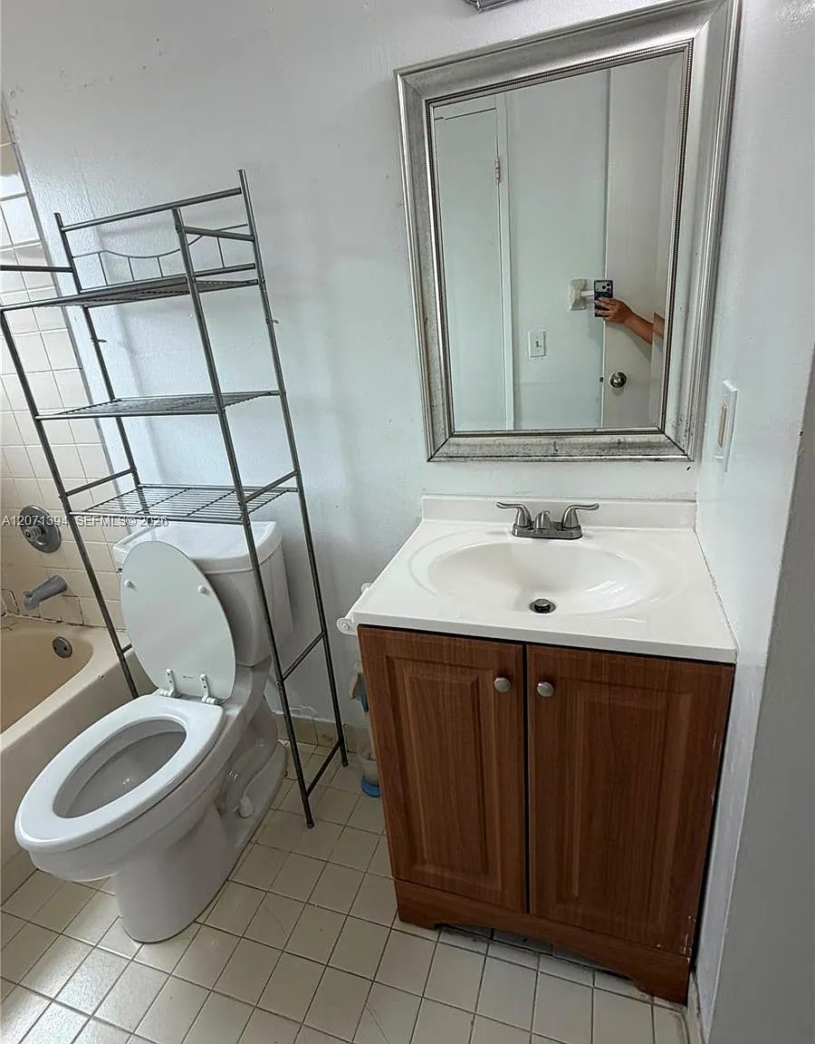 9015 SW 125th Ave — Photo 3