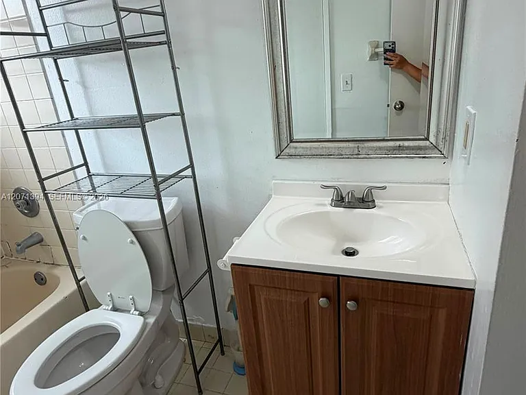 9015 SW 125th Ave #N-102 — Photo 3