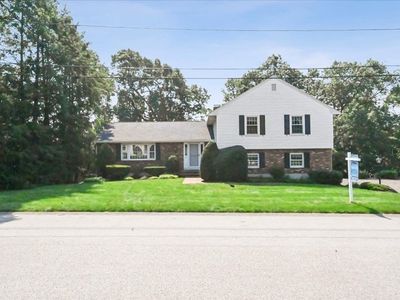 81 Oak Ridge Cir, Weymouth, MA, 02188