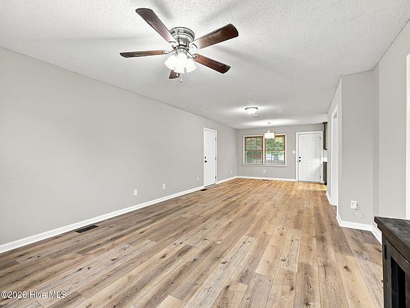 5th image of 1110 Brynn Marr Road