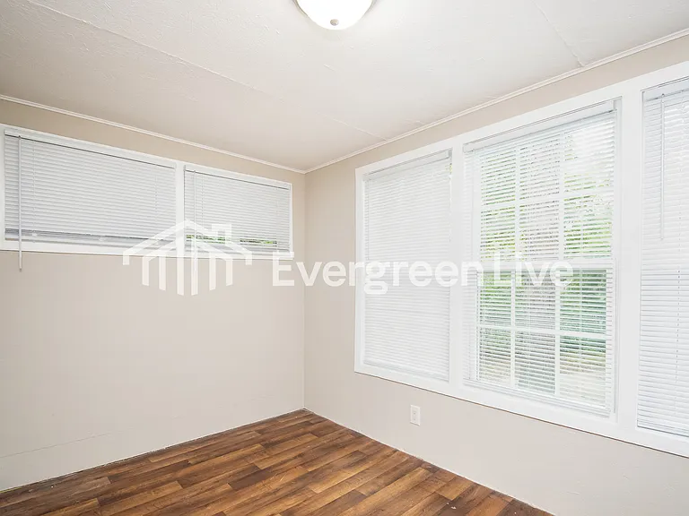 3339 Pine Belt Rd — Photo 5