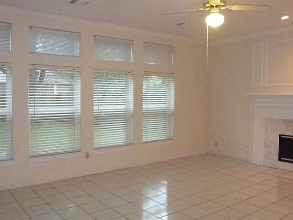 4th image of 14327 Little Willow Walk