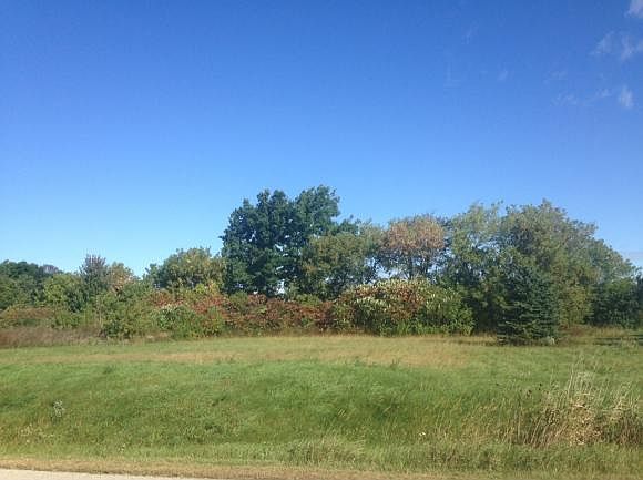 1st image of 3494 Golf Wood Dr