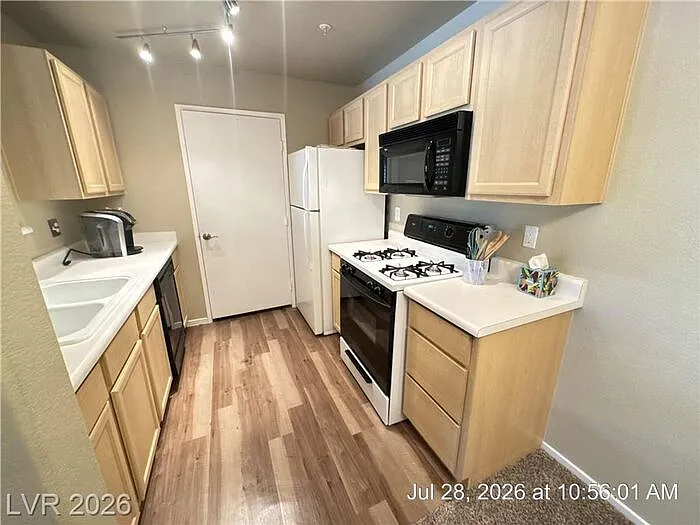 950 Seven Hills Dr #3023 — Photo 8