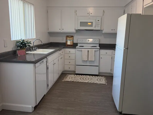 1373 Bonair Rd #75, Vista, CA 92084