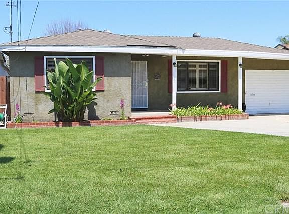 2nd image of 10417 Flora Vista St