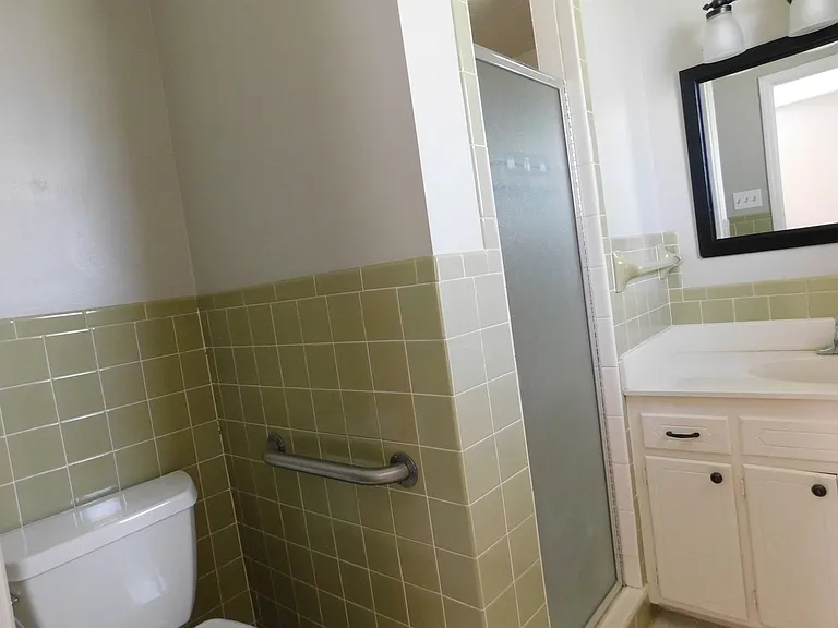 7800 Meadow Dr — Photo 10