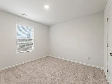 979 Prudence Dr — Photo 1