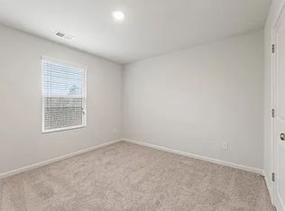 979 Prudence Dr, Lawrenceville, GA 30045