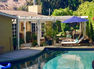 26185 Roymor Dr, Calabasas, CA 91302