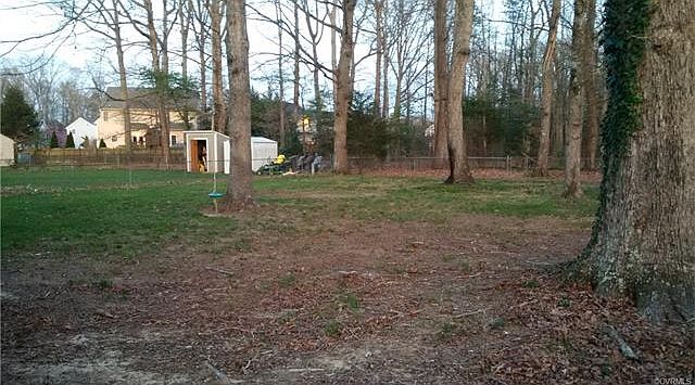 2nd image of 1419 Bargrove Rd