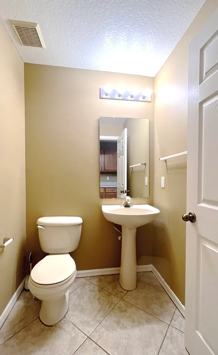 831 Horseshoe Falls Drive - 1 — Photo 2