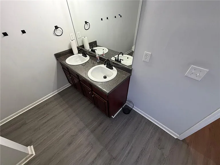 5589 Grande River Rd — Photo 10