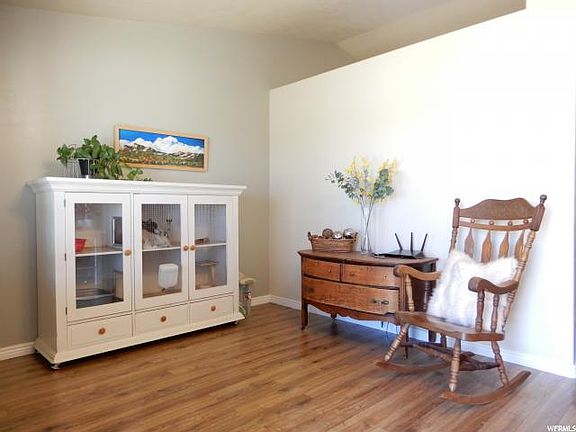 4th image of 13978 S Nelson Peak Cir