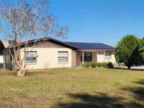 38745 Cambridge Dr, Zephyrhills, FL 33540