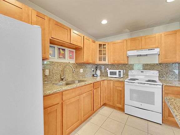 2nd image of 4750 NW 10th Court #318