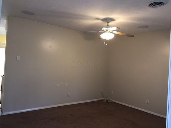 3rd image of 525 Barr Dr SW