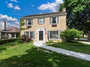 2725 N 68th St, Milwaukee, WI 53210