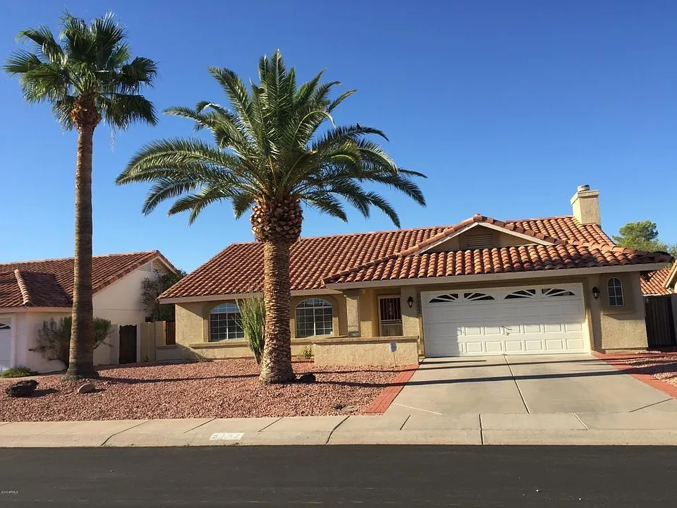 9157 W Redfield Rd
