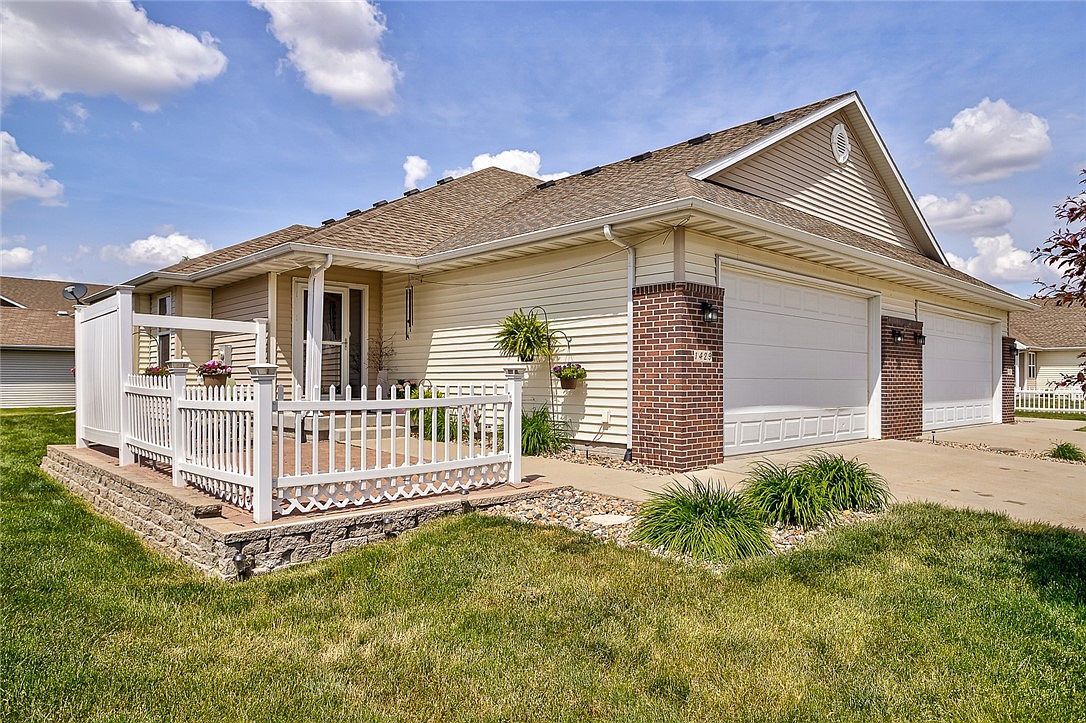 1429 Prairie Dr, Story City, IA 50248 Zillow