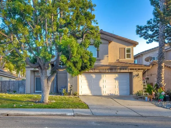 886 Gallery Dr, Oceanside, CA 92057