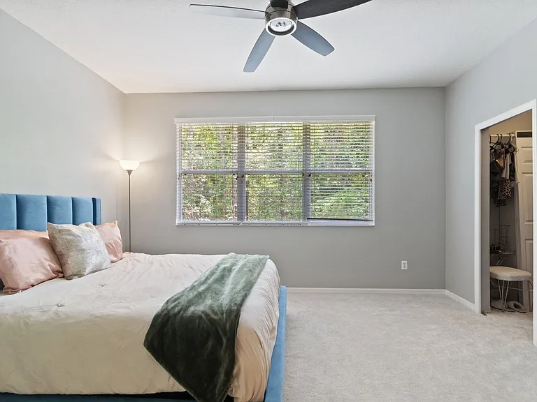 8141 Stone Leaf Ln — Photo 17