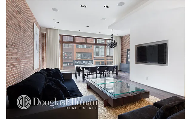 Rented by Douglas Elliman | media 18