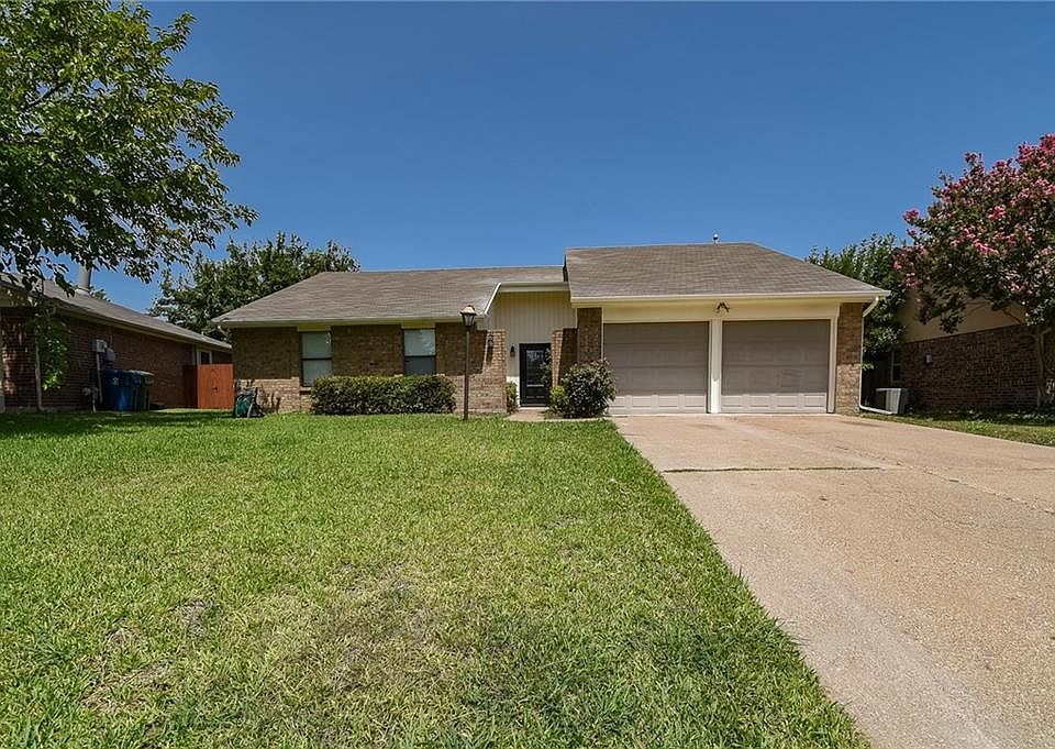 1st image of 5009 Coker Dr