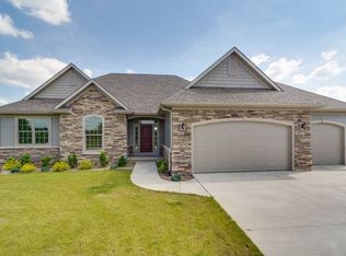 30980 Chadwick Dr, Granger, IN 46530