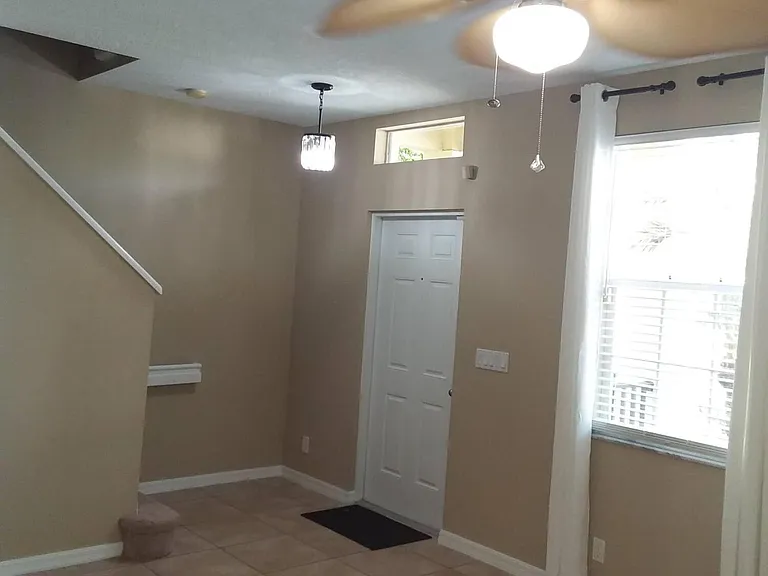 2410 SE Union Park Dr — Photo 11
