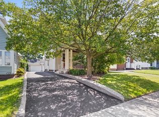 103 Harwick Rd, Rochester, NY 14609