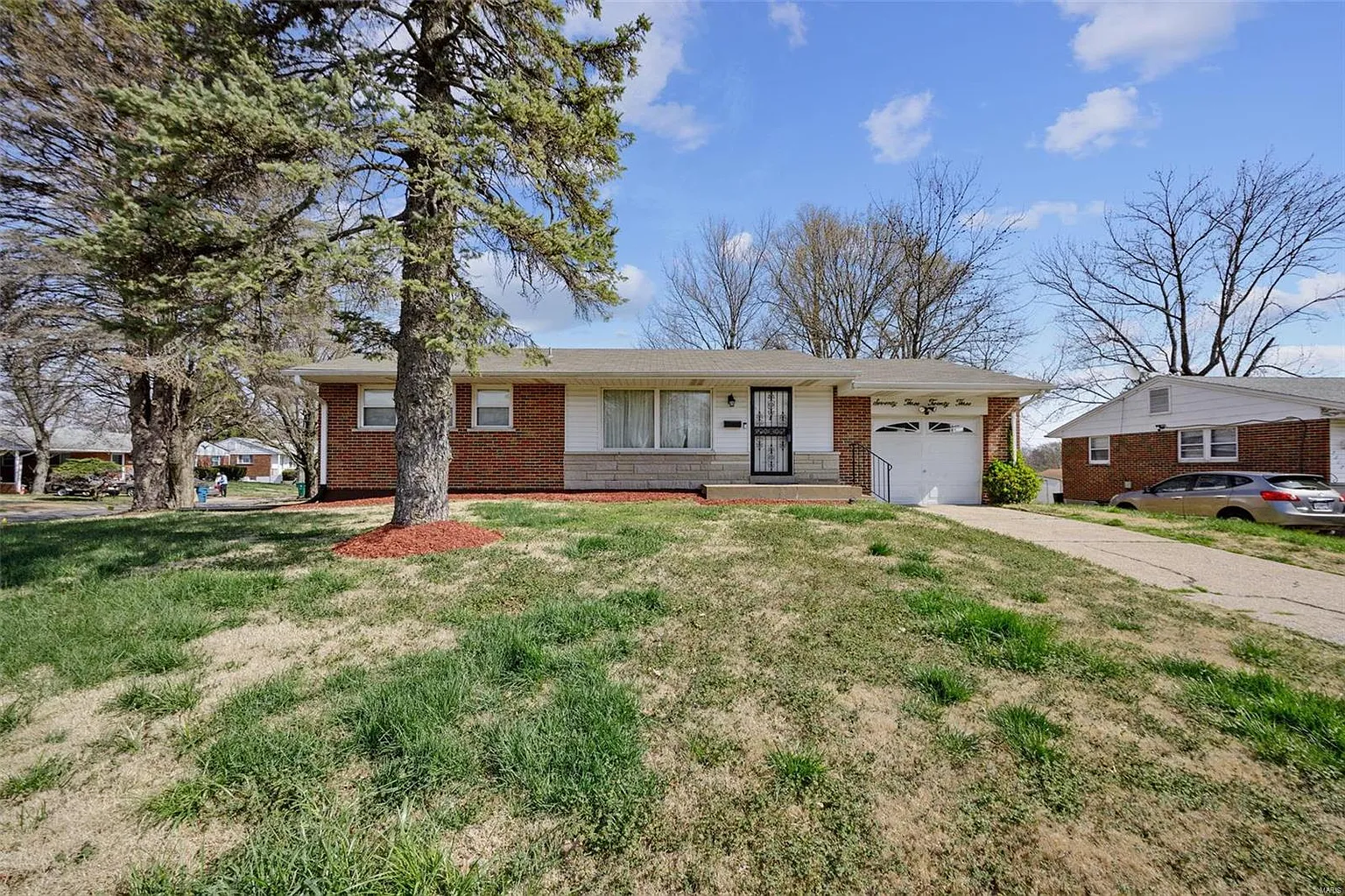 7323 Esterbrook Dr photo 1