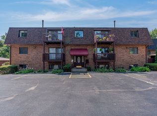 2505 26th Avenue Ct APT I, Rock Island, IL 61201