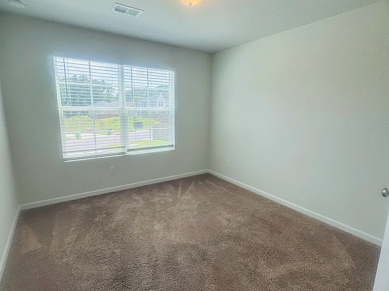 121 Kings Parish Ct — Photo 19