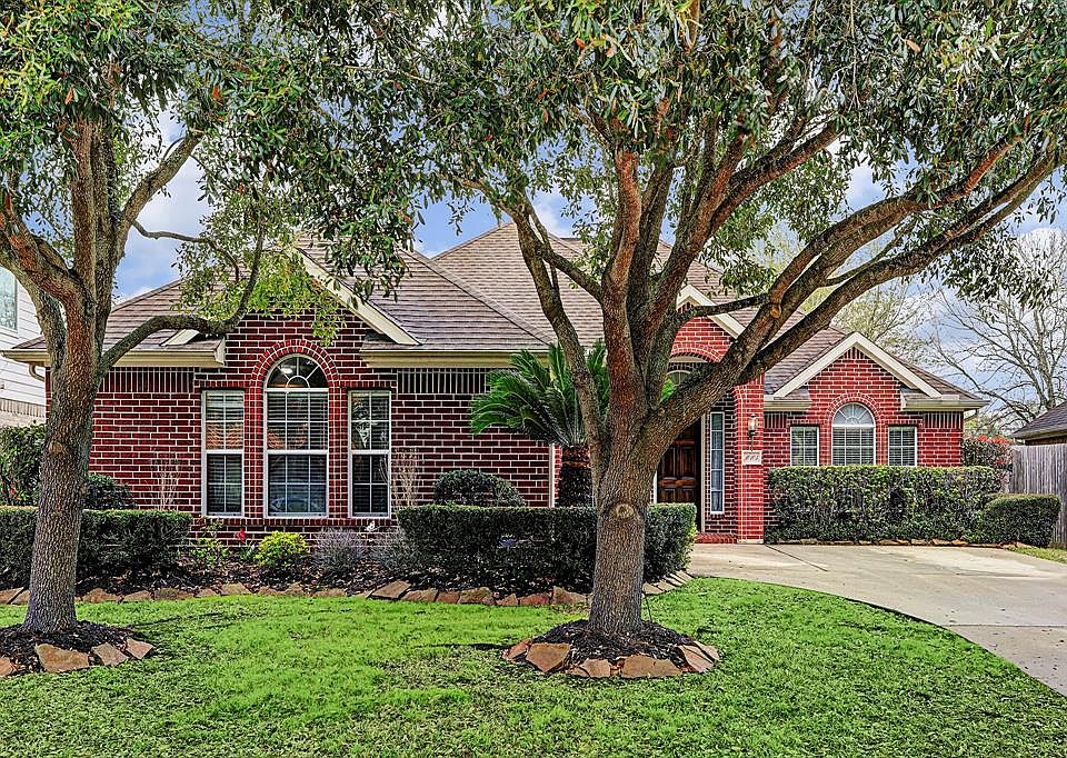 1st image of 10103 Dawn Brook Dr